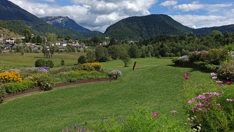 2017-09-03_134839 trentino-suedtirol-2017.jpg - Pieve Tesino - Arboreto del Tesino